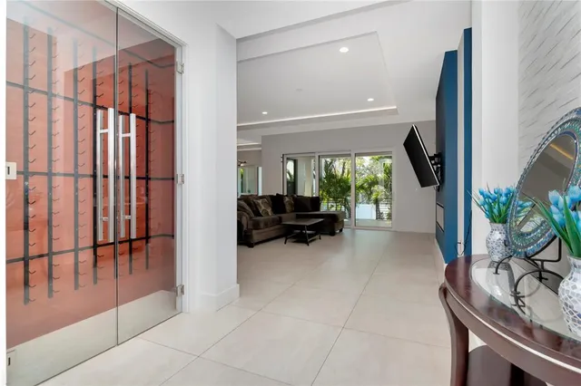 a view of entryway and hall