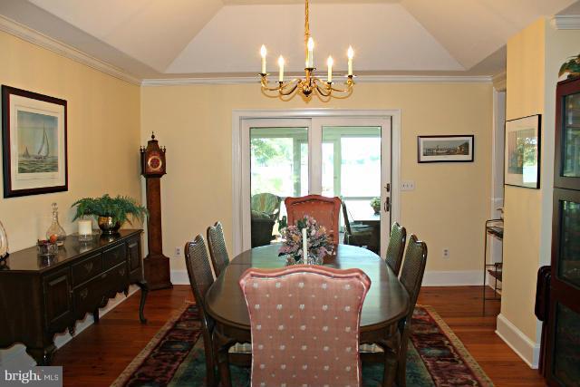 27400 Chloras Point Road Trappe, MD 21673 - Photo 5 of 25 Dining Room