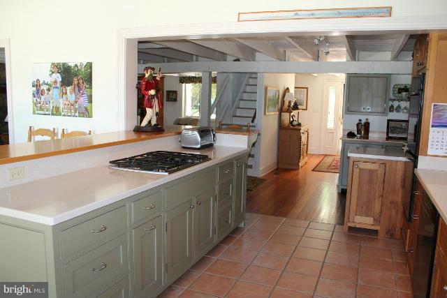 27400 Chloras Point Road Trappe, MD 21673 - Photo 7 of 25 Kitchen