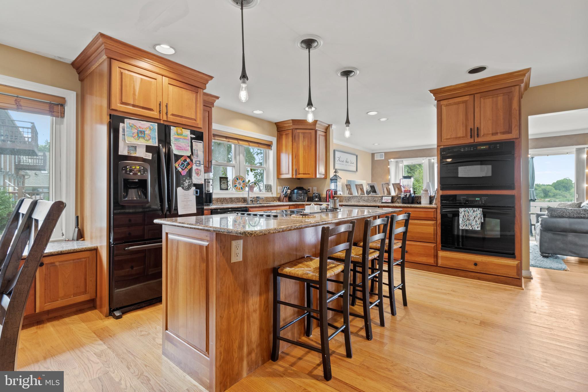 517 Broadwater Road Arnold, MD 21012 - Photo 10 of 23 Kitchen with island