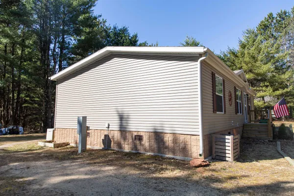 $300,000 | W8179 Eagle Drive, Oxford, WI 53952