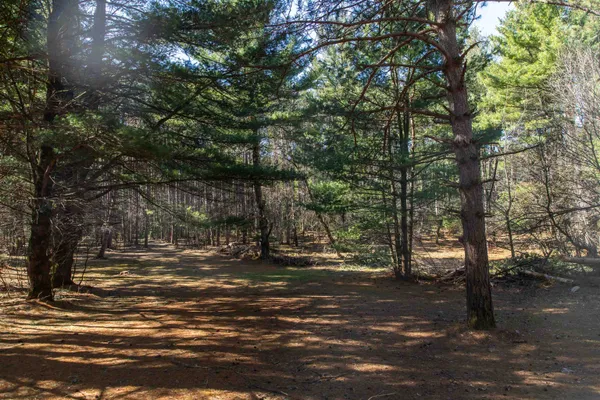 $300,000 | W8179 Eagle Drive, Oxford, WI 53952