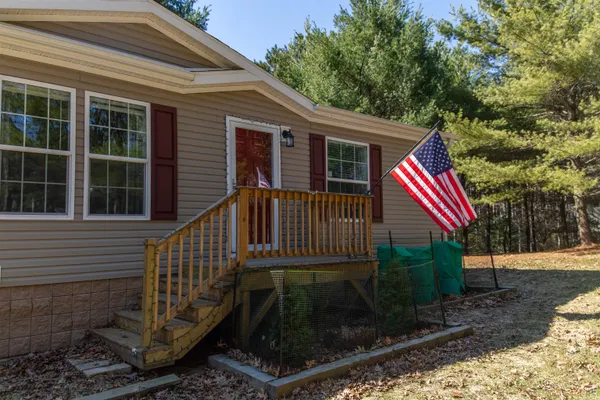 $300,000 | W8179 Eagle Drive, Oxford, WI 53952