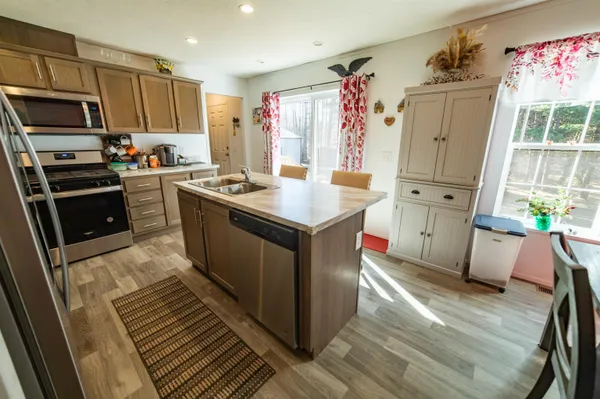 $300,000 | W8179 Eagle Drive, Oxford, WI 53952