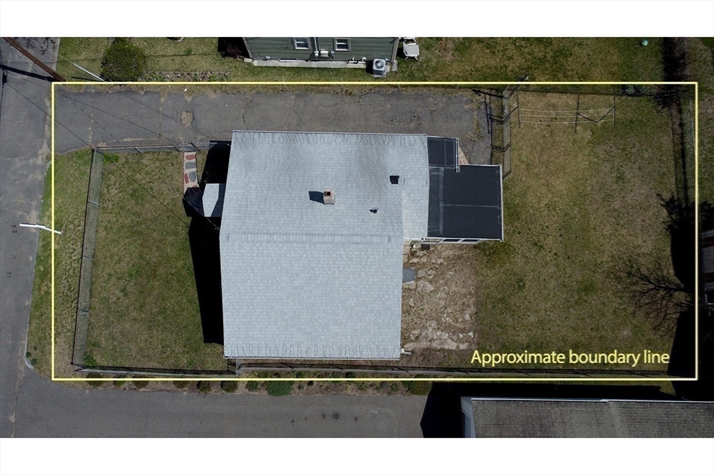 17 Mc Bride Street Springfield, MA 01104 - Photo 28 of 32