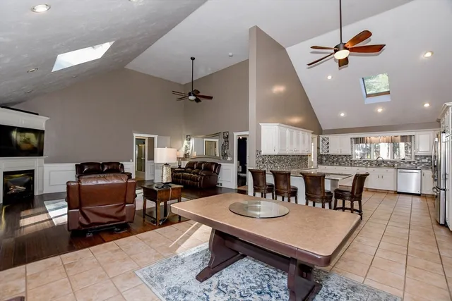 $799,900 | 850 Main Street, Wareham, MA 02576