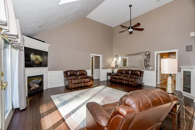 $799,900 | 850 Main Street, Wareham, MA 02576