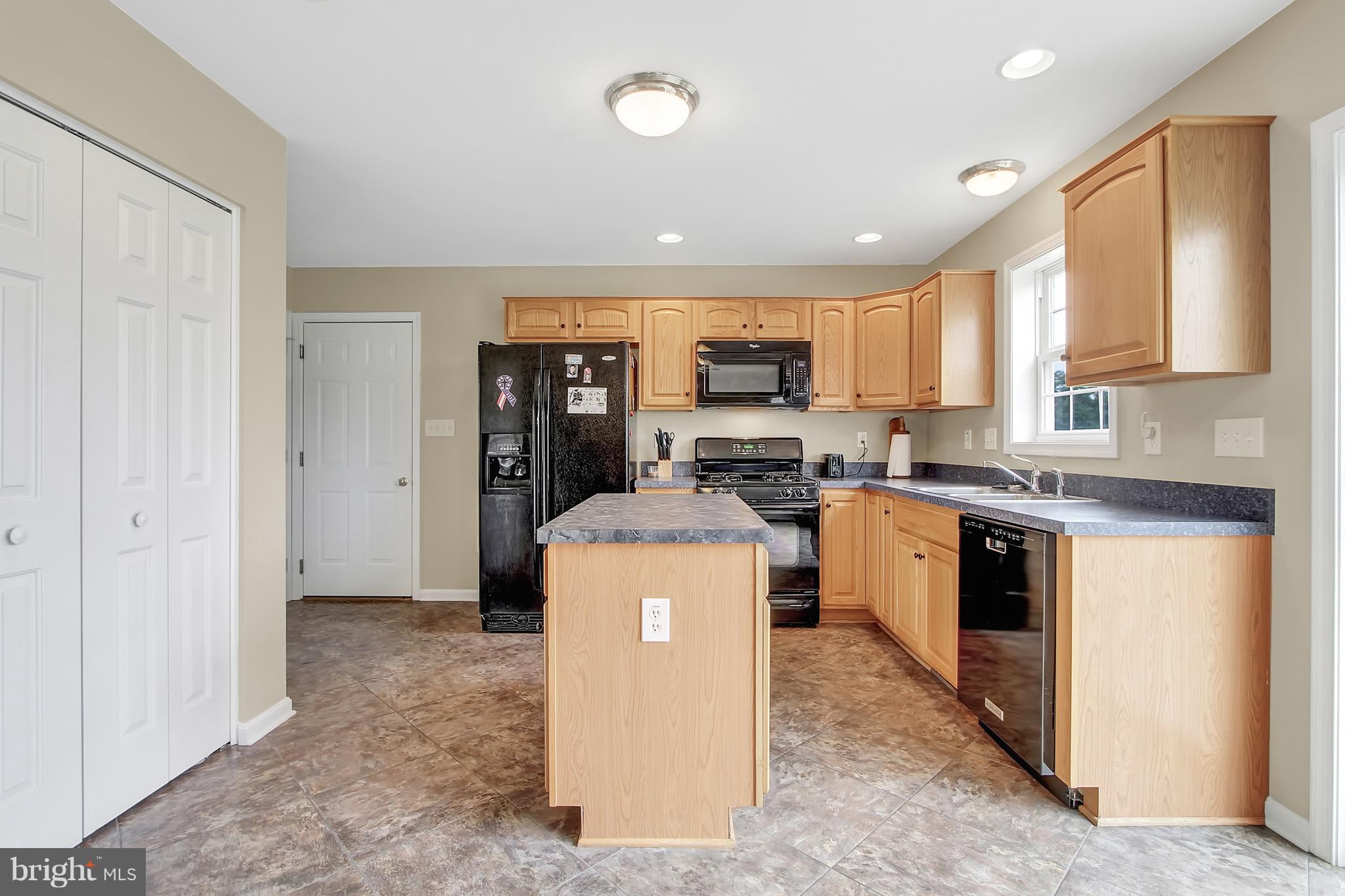 1300 Saddleback Road York, PA 17408 - Photo 7 of 26 Gallery Image 7