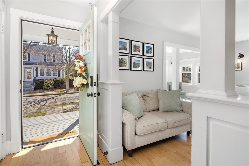51 Chickatabot Road Quincy, MA 02169 - Photo 4 of 39 Gallery Image 4