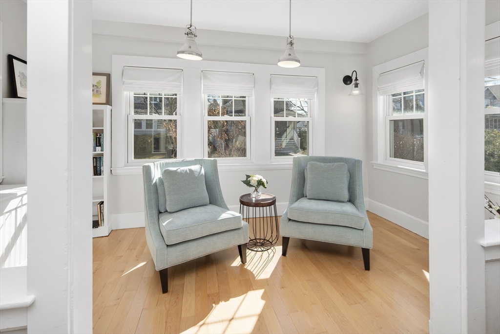 51 Chickatabot Road Quincy, MA 02169 - Photo 8 of 39 Gallery Image 8