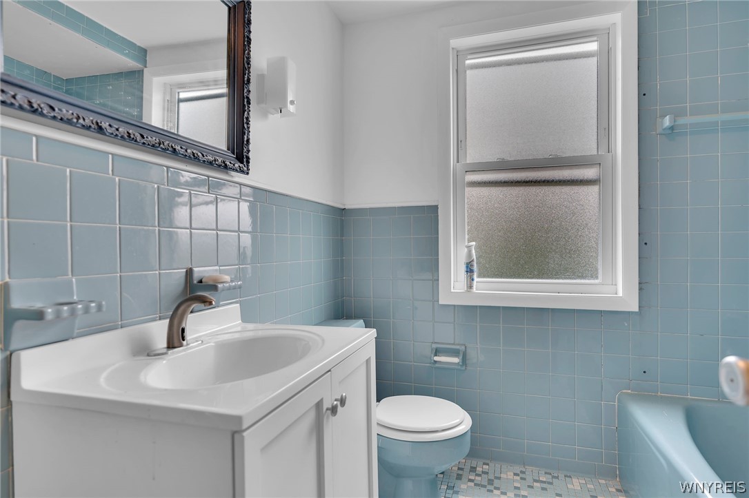 3577 Harlem Road Cheektowaga, NY 14225 - Photo 13 of 49 Gallery Image 13