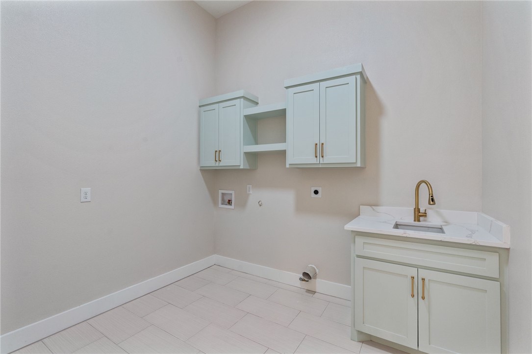 15845 Punta Espada Loop Corpus Christi, TX 78418 - Photo 17 of 40