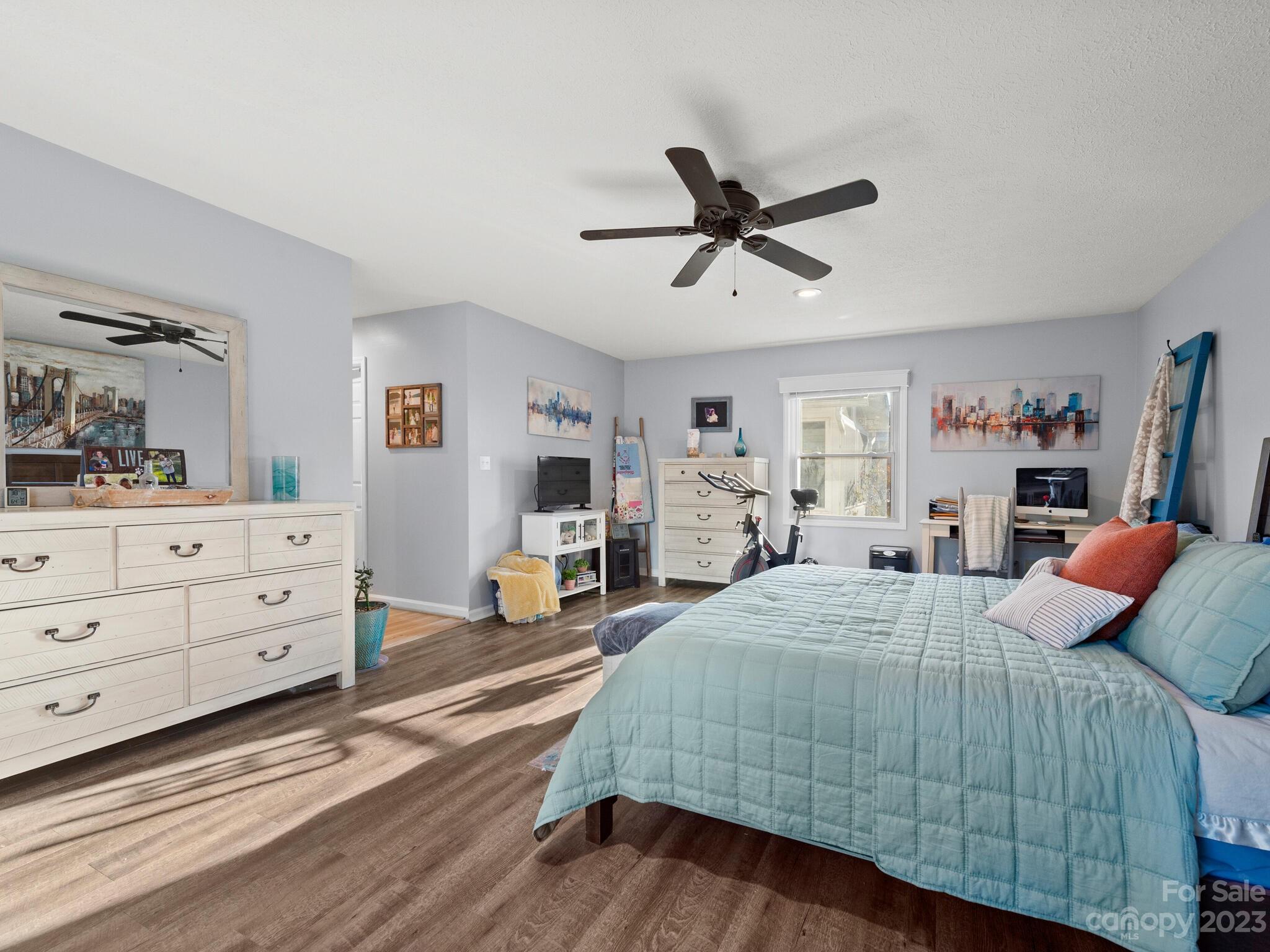 438 Case Cove Road Candler, NC 28715 - Photo 15 of 32 Gallery Image 15