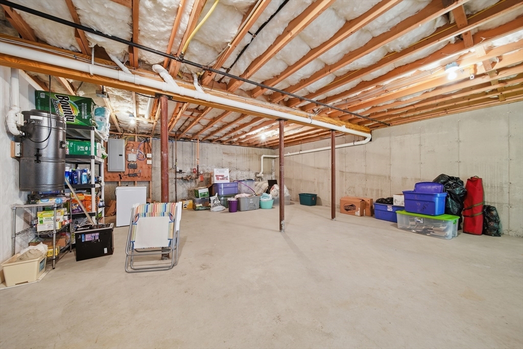 8 Pilgrim Street, Unit 9 North Reading, MA 01864 - Photo 30 of 42