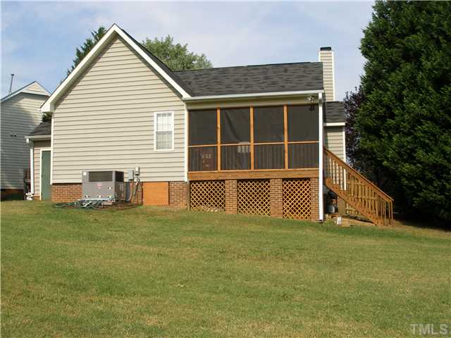 2200 Dahlgreen Road Raleigh, NC 27615 - Photo 9 of 17