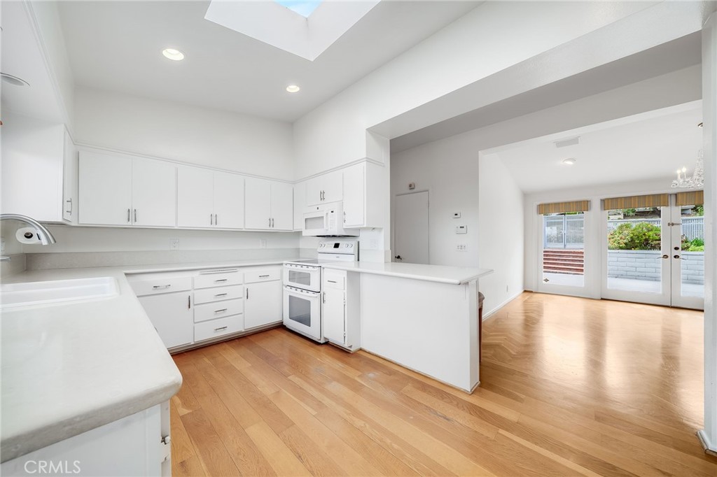 33932 Granada Drive Dana Point, CA 92629 - Photo 7 of 26