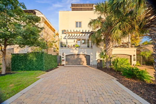 $1,990,000 | 1231 Parkway, Unit 2, Austin, TX 78703