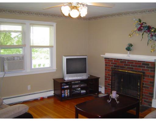 12 Bellingham Road Blackstone, MA 01504 - Photo 3 of 15 Gallery Image 3