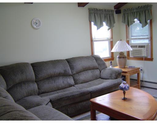 12 Bellingham Road Blackstone, MA 01504 - Photo 7 of 15 Gallery Image 7