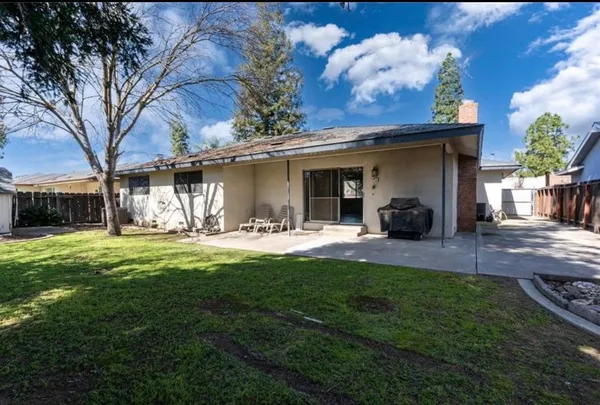$409,999 | 2265 East Herndon Avenue, Fresno, CA 93710