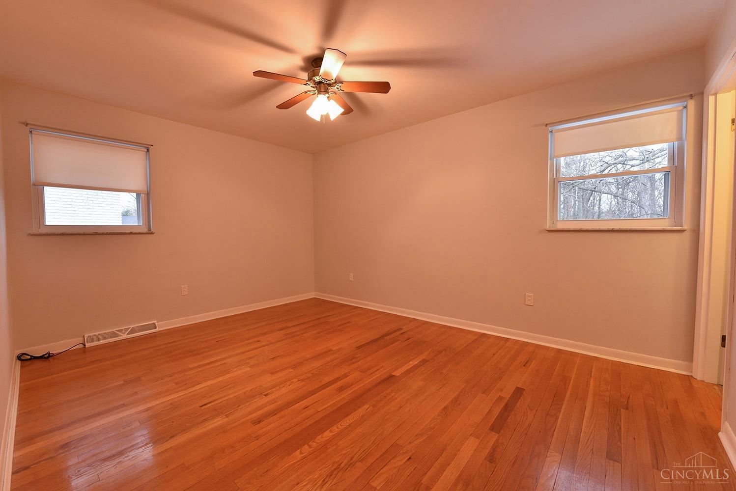 1663 Locksley Drive Cincinnati, OH 45230 - Photo 13 of 26 Gallery Image 13