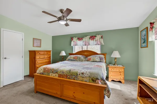 $379,000 | 450 Marion Street, Peck, ID 83545