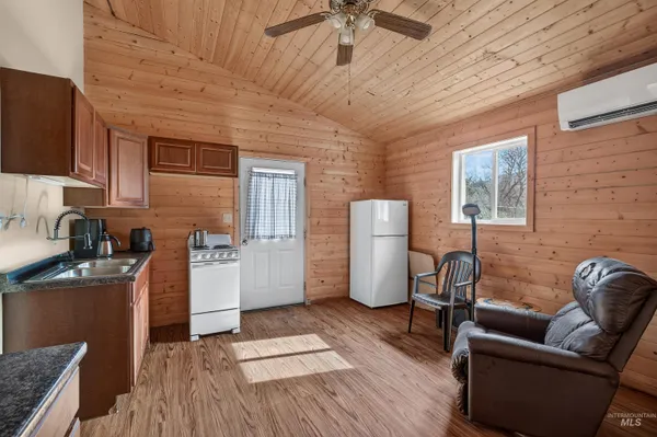 $379,000 | 450 Marion Street, Peck, ID 83545