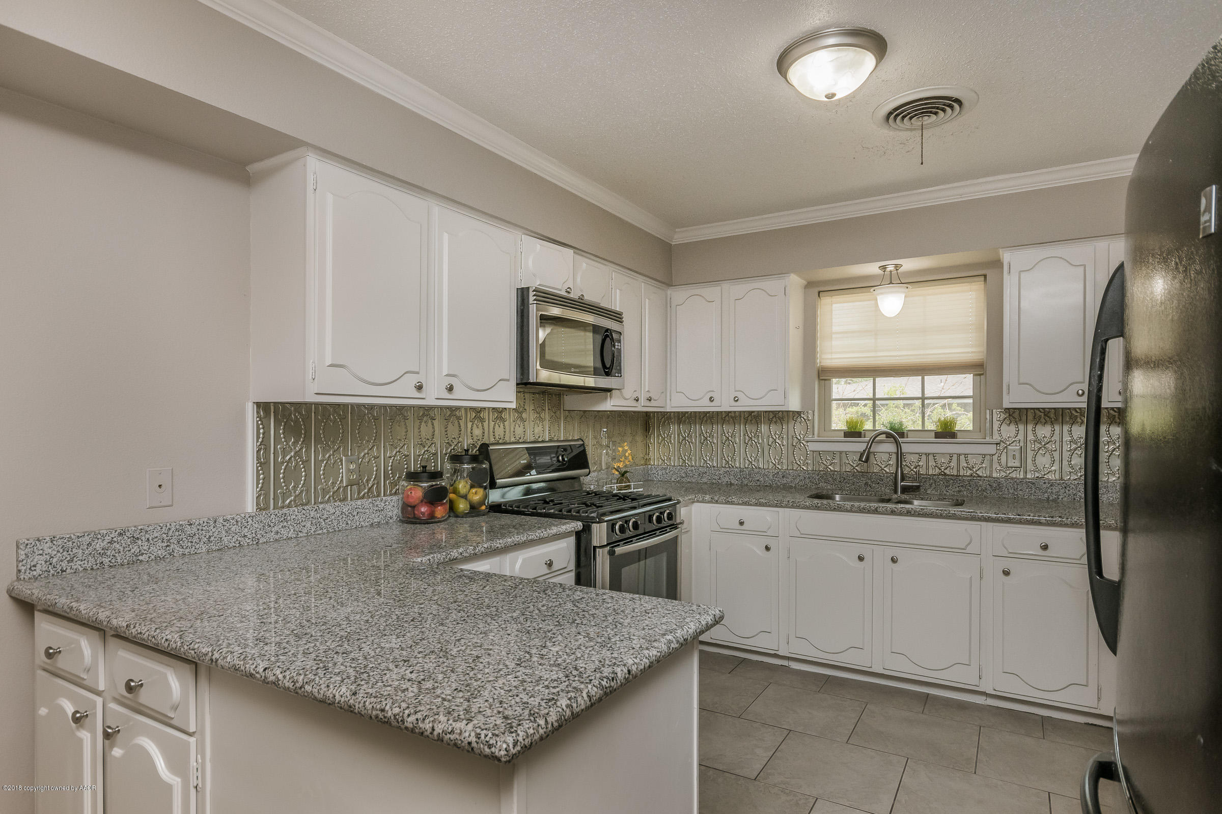 7200 Jameson Road Amarillo, TX 79106 - Photo 11 of 31 Kitchen (2)