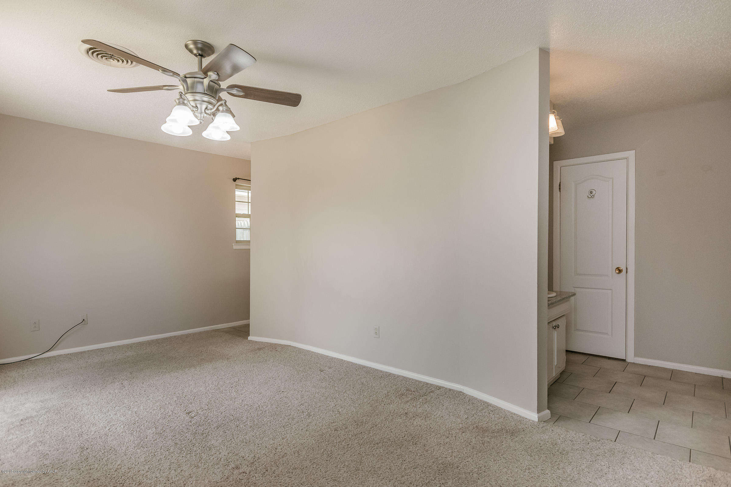 7200 Jameson Road Amarillo, TX 79106 - Photo 14 of 31 Master Bedroom
