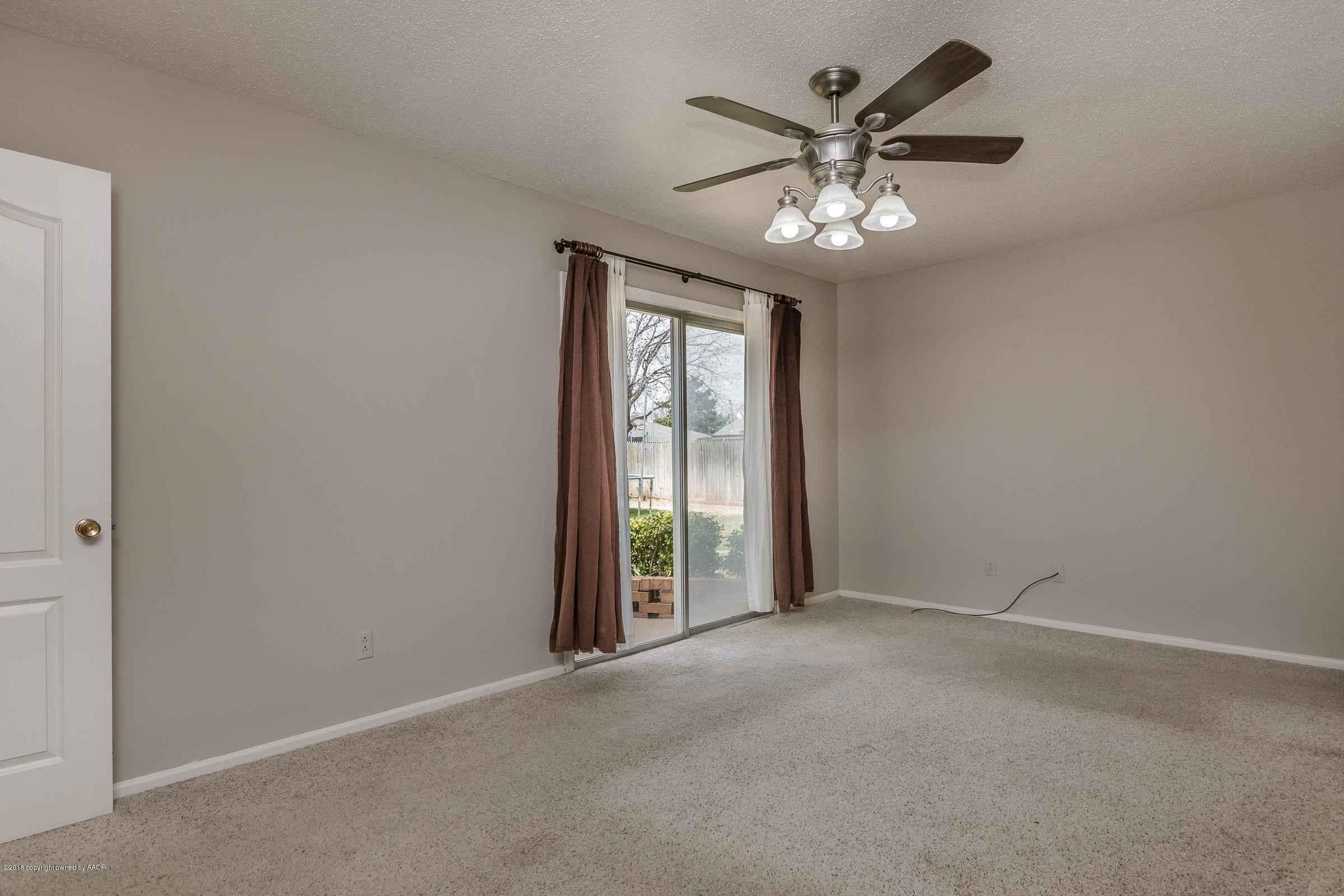 7200 Jameson Road Amarillo, TX 79106 - Photo 15 of 31 Master Bedroom (2)