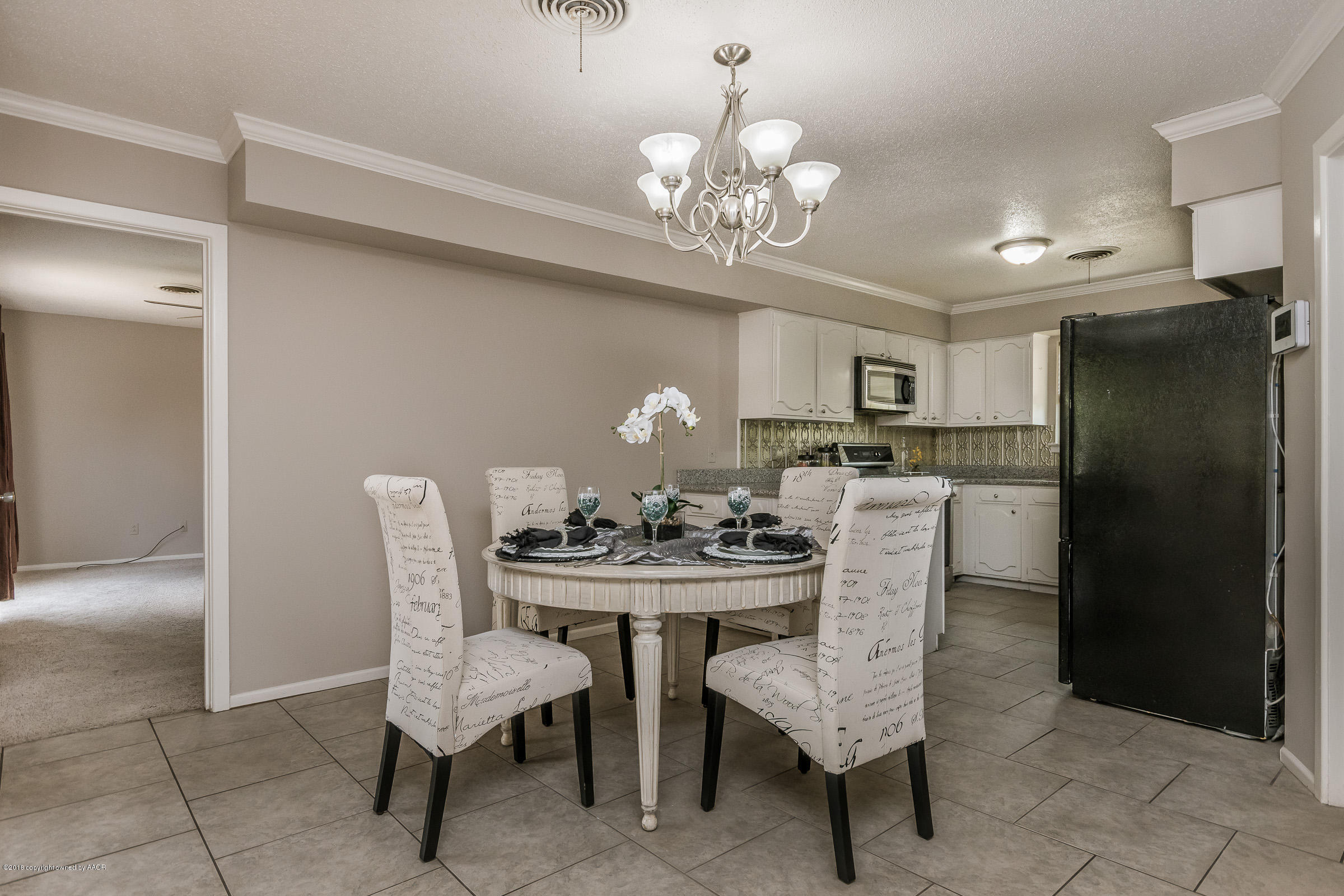 7200 Jameson Road Amarillo, TX 79106 - Photo 9 of 31 Dining Area