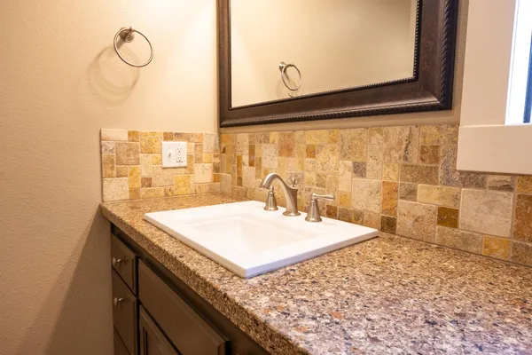 $629,800 | 45344 South Oakview Drive, Oakhurst, CA 93644