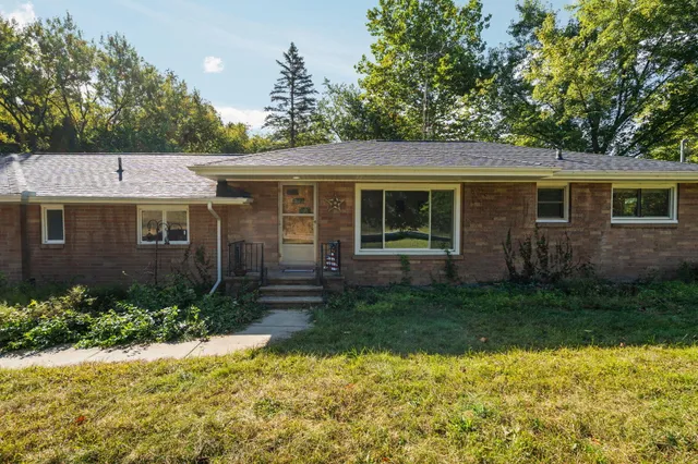 $295,000 | 8691 Ann Arbor Road, Grass Lake, MI 49240