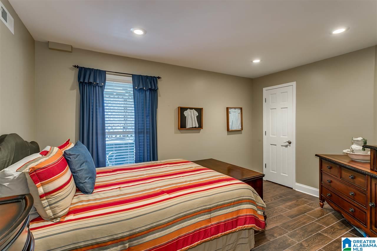 3653 Spring Valley Road Birmingham, AL 35223 - Photo 35 of 44