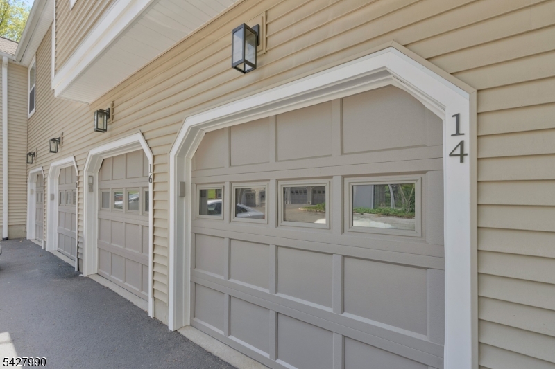 14 Wood Duck Pond Road Bedminster, NJ 07921 - Photo 13 of 15