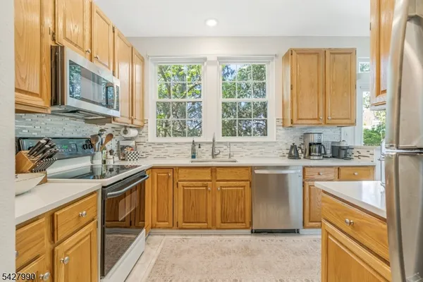 $3,275 | 14 Wood Duck Pond Road, Bedminster, NJ 07921