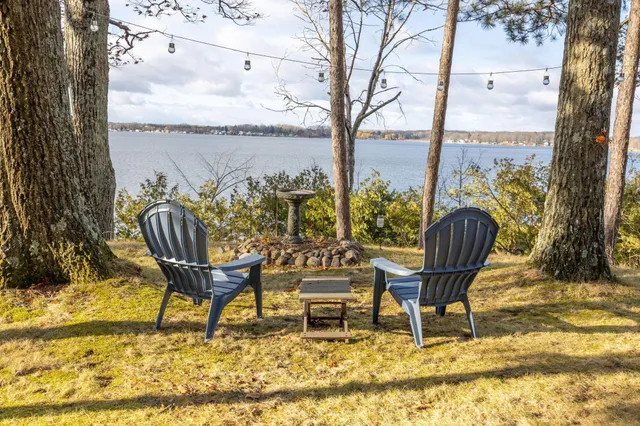 $424,900 | 19975 Merritt Avenue, Chippewa Lake, MI 49320