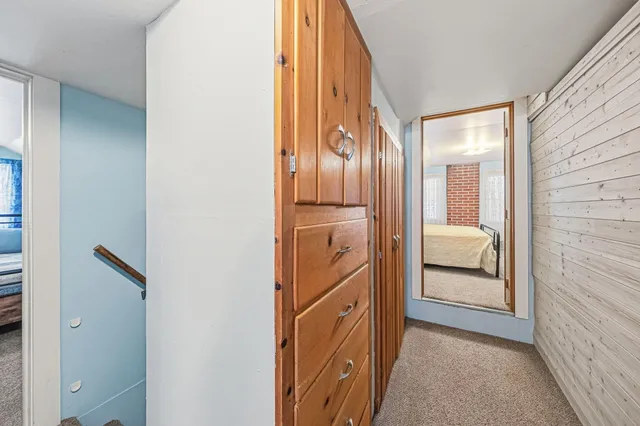 $424,900 | 19975 Merritt Avenue, Chippewa Lake, MI 49320