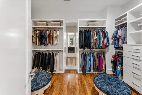 $997,500 | 917 Peden Street, Houston, TX 77006