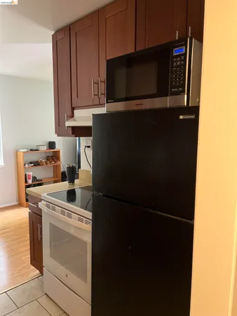 $2,550 | 2636 Warring Street, Unit 302, Berkeley, CA 94704
