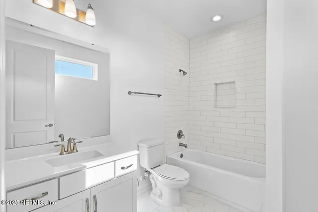 $4,949 | 469 Marquesa Circle, St. Johns, FL 32259