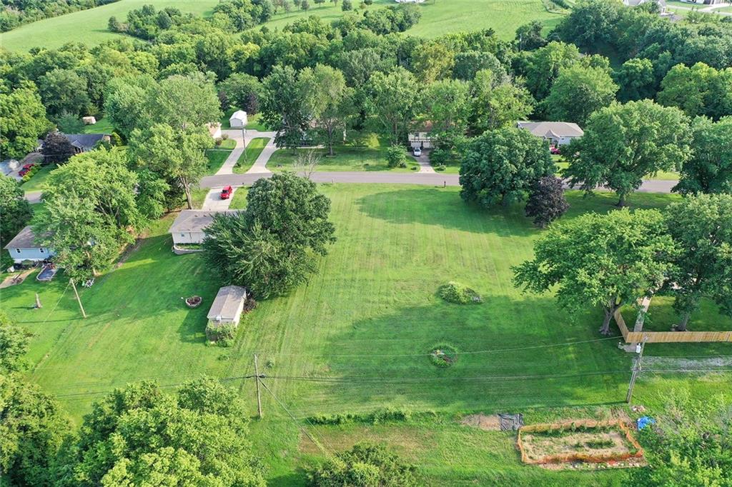 Northwest Porter Road Parkville, MO 64152 - Photo 13 of 13 Gallery Image 13