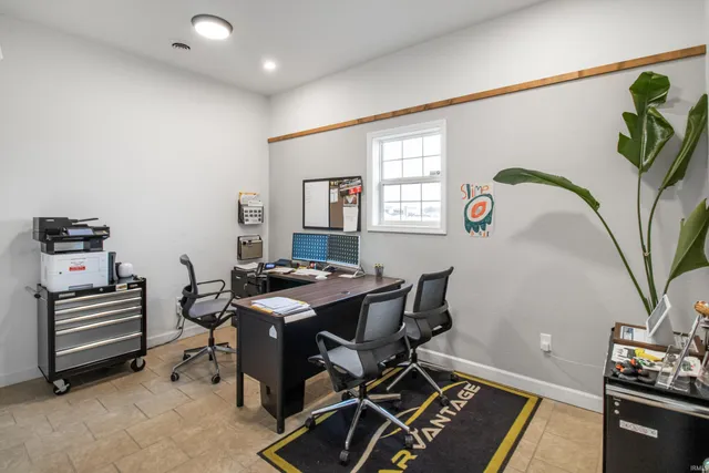 $349,900 | 395 Symmes Center Drive, Winchester, IN 47394