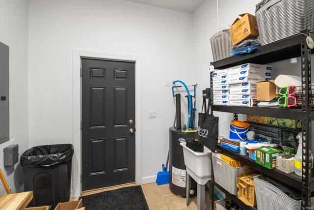 $349,900 | 395 Symmes Center Drive, Winchester, IN 47394