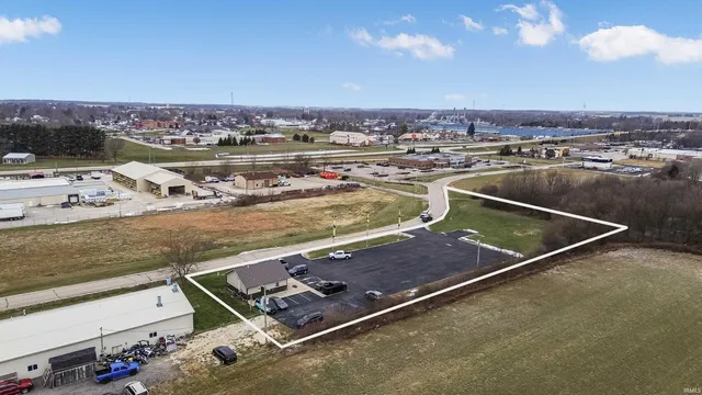 $349,900 | 395 Symmes Center Drive, Winchester, IN 47394