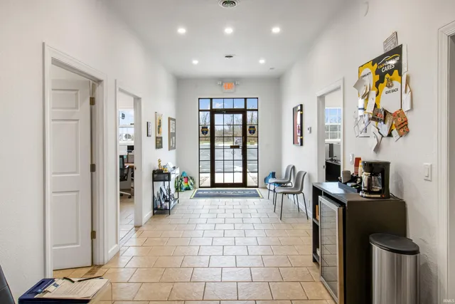 $349,900 | 395 Symmes Center Drive, Winchester, IN 47394