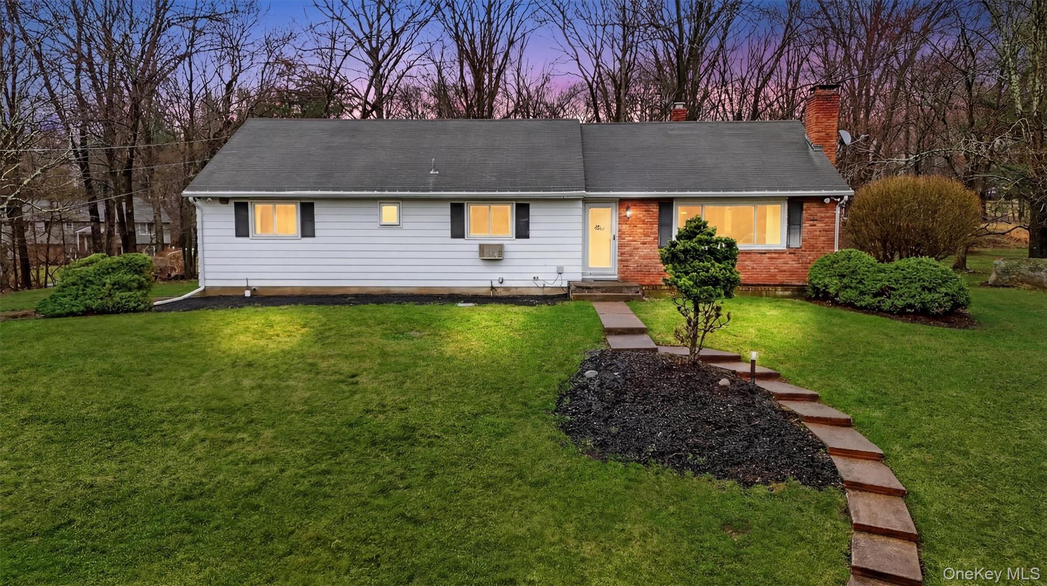 5 River Road Suffern, NY 10901 - Photo 3 of 50