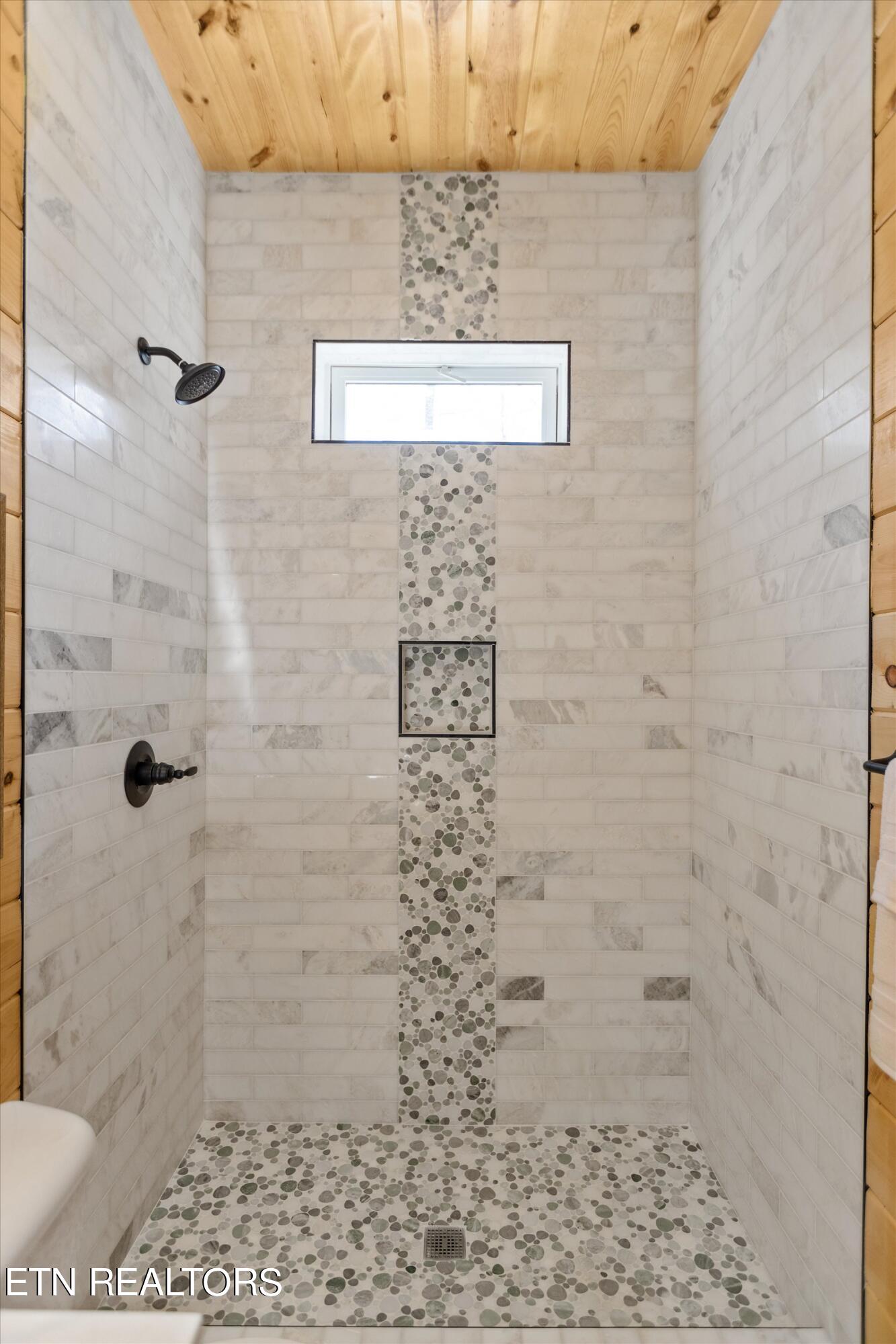 1469 North Newcomb Hollow Road Sevierville, TN 37862 - Photo 32 of 55 36-1469NewcombHollowRd26