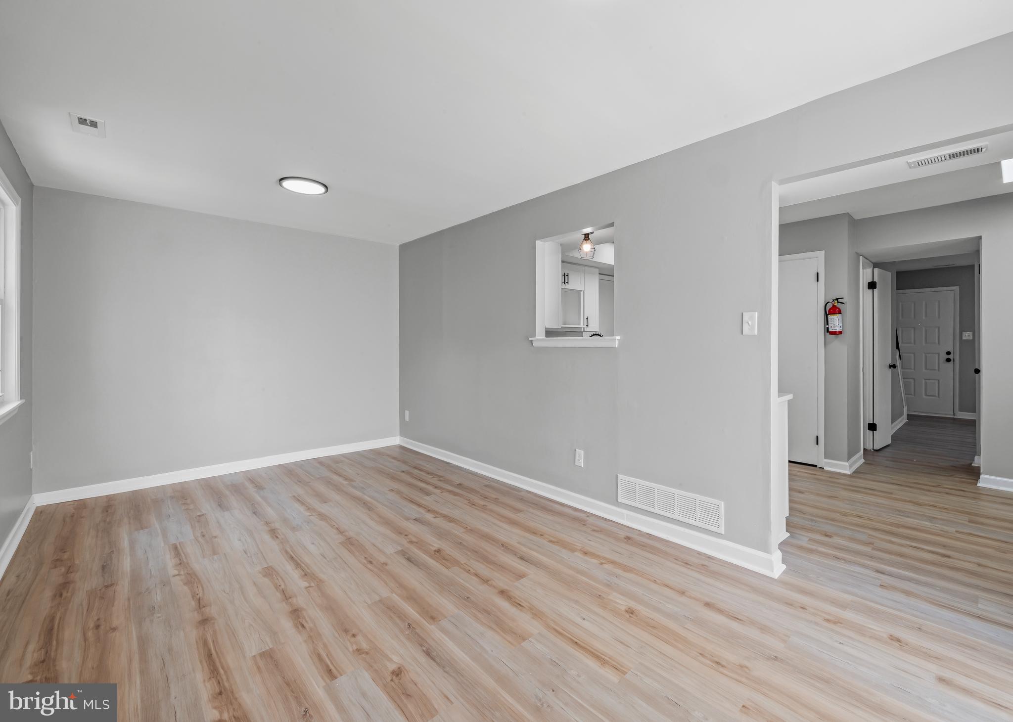6 Heron Place Clementon, NJ 08021 - Photo 27 of 29 wooden floor in an empty room with a window
