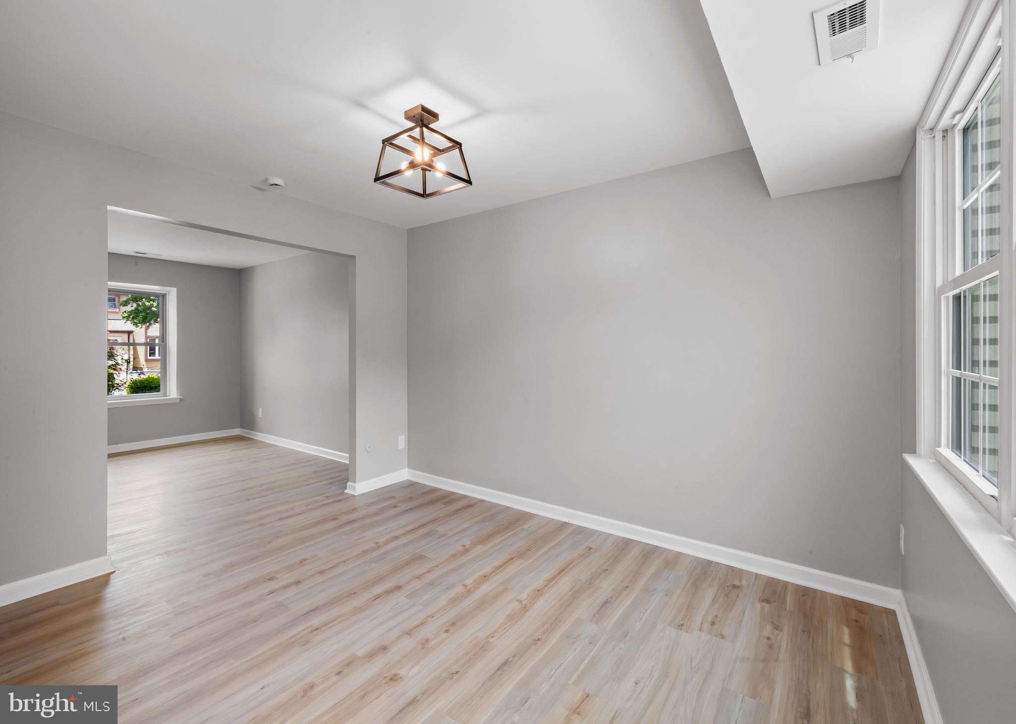 6 Heron Place Clementon, NJ 08021 - Photo 10 of 29 an empty room with windows